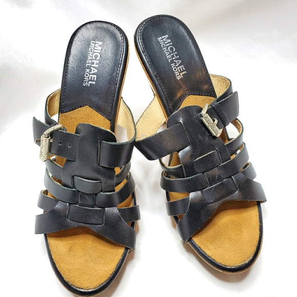 Michael Kors Black Leather Size 8 Wooden Heeled Sandals - Picture 2 of 11
